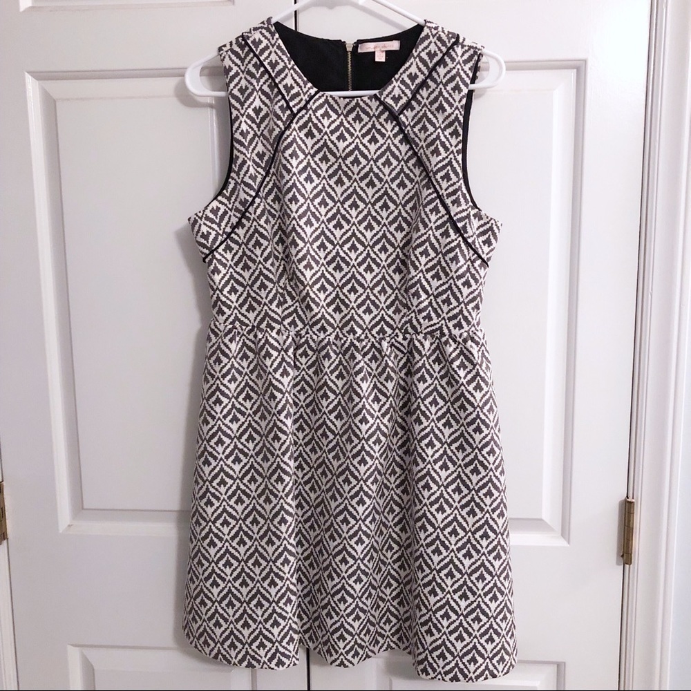 Under Skies Grey Metallic Dress, M
